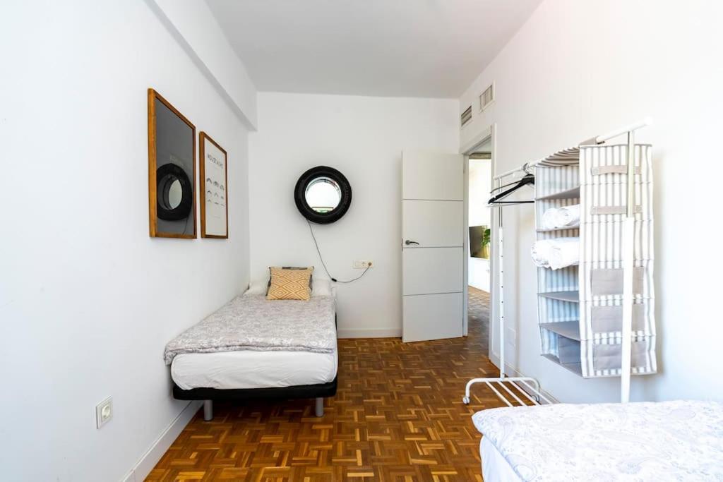 Lifehouse Cathedral * Free Parking* Superiorwifi* Apartment Almeria Exterior photo
